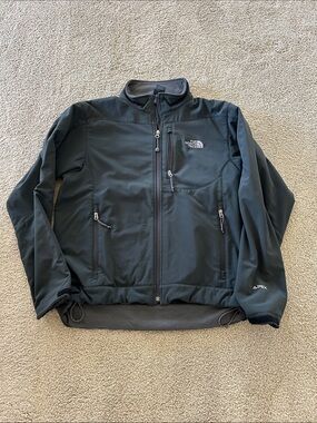 The North Face Men’s Black Apex Softshell Jacket
